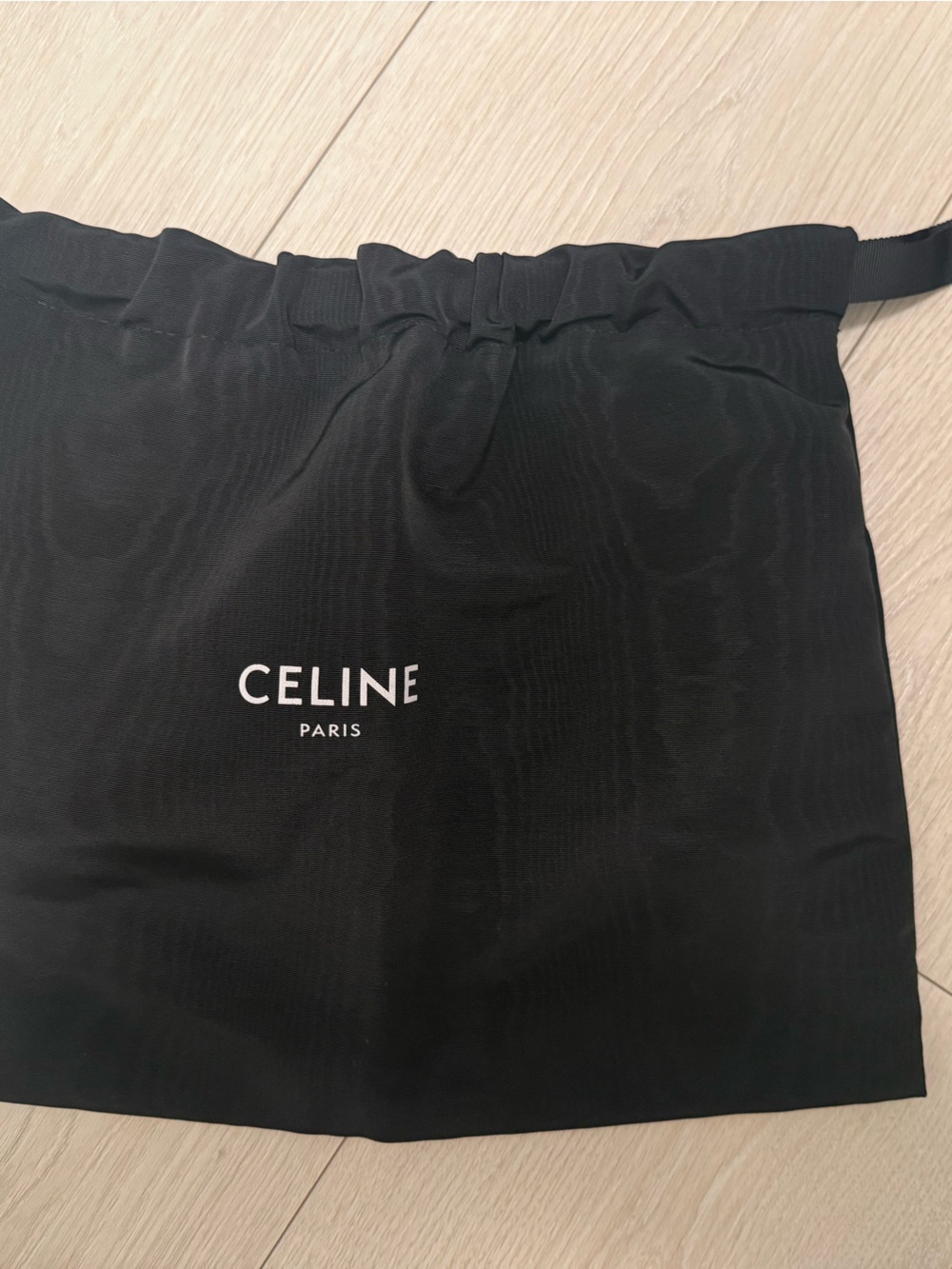 CELINE Black Dust shoe Bag with White Logo - Picture 3 of 3